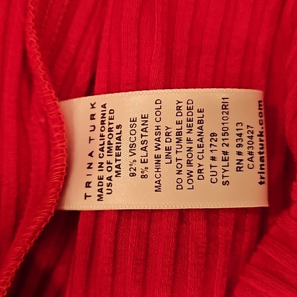 💕TRINA TURK💕 Ribbed Knit Nishi 2 Top ~ Fuchsia Medium M NWT - Picture 10 of 10
